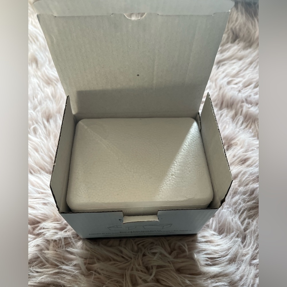 ‼️SALE‼️ 💚NWT Rae Dunn “Savor” & “Enjoy” Bowls - Picture 4 of 4